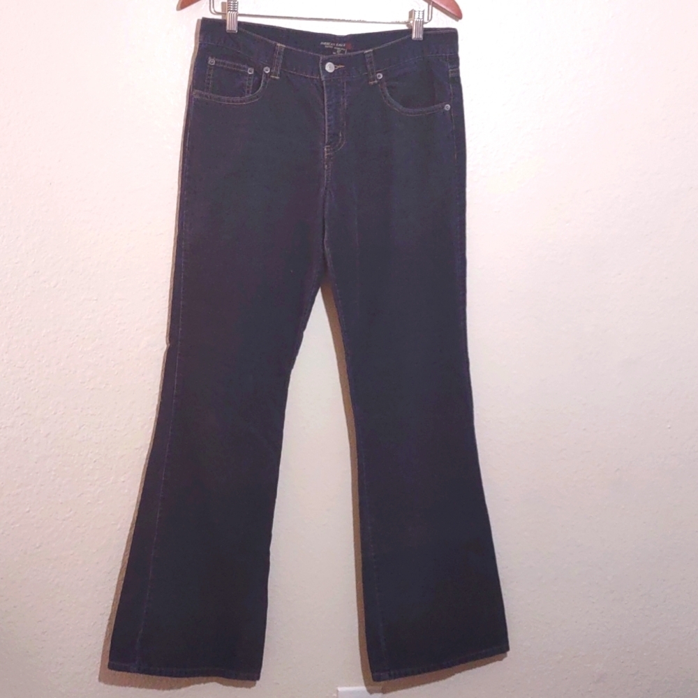 SLIGHTLY USED AMERICAN EAGLE OUTFITTERS SIZE REG 8 100%COTTON